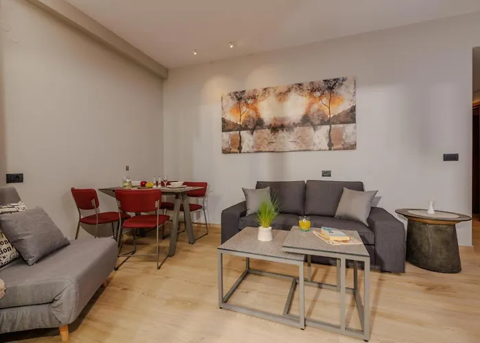 Jolly Suites